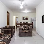Apartamento Com Ar Condicionado E Wi-Fi, Frente Mar - 02 Dormitorios - Edificio Luz Do Sol
